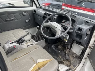 Mitsubishi MINICAB TRUCK