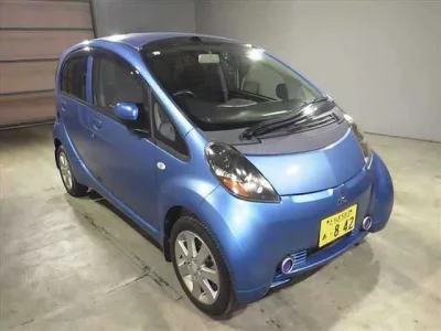 Mitsubishi I