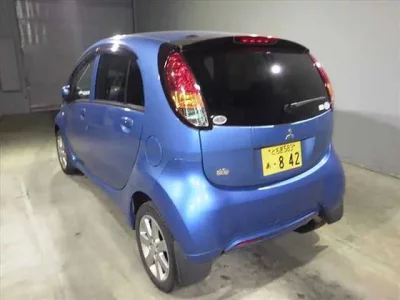 Mitsubishi I