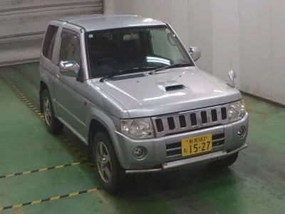 Nissan KIX