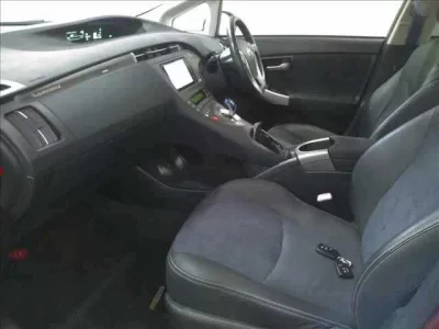 Toyota PRIUS PHV