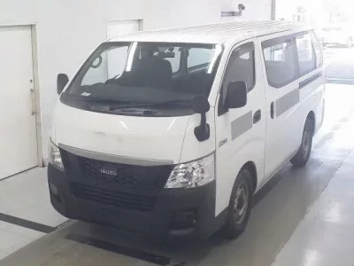 Isuzu COMO
