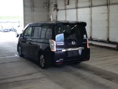 Honda STEP WAGON