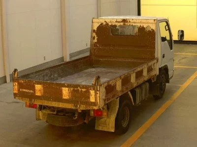 Isuzu ELF
