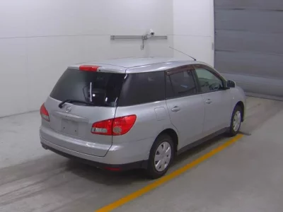 Nissan WINGROAD