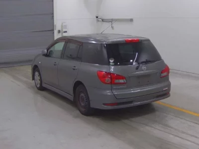 Nissan WINGROAD