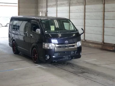 Toyota HIACE VAN