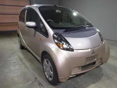 Mitsubishi I