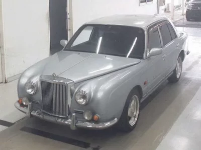 Mitsuoka GALUE