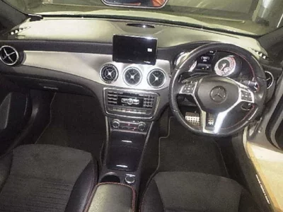 Mercedes-Benz CLA CLASS