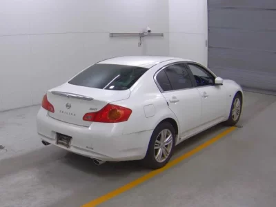 Nissan SKYLINE