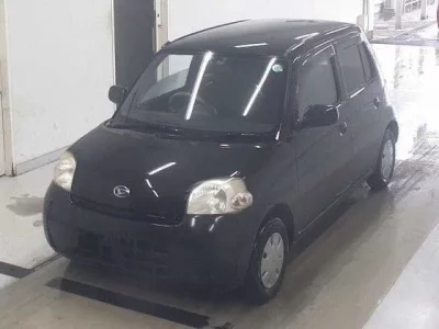 Daihatsu Esse