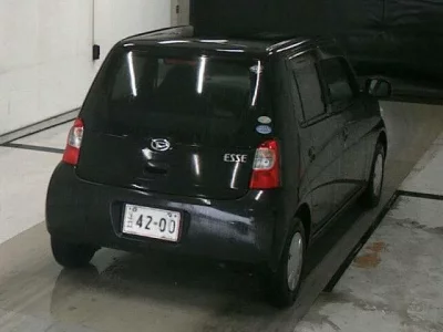 Daihatsu Esse