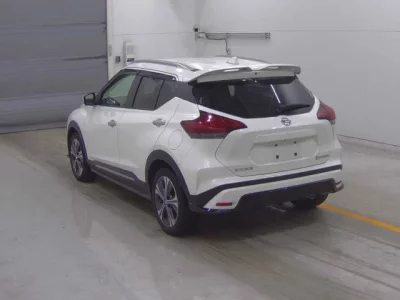 Nissan KIX