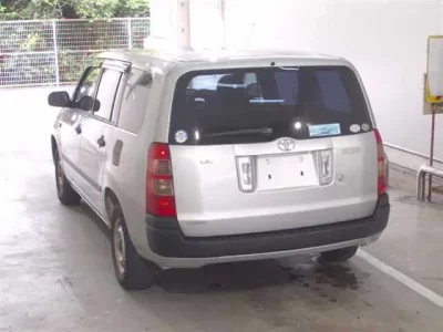 Toyota SUCCEED
