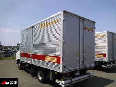 Isuzu ELF