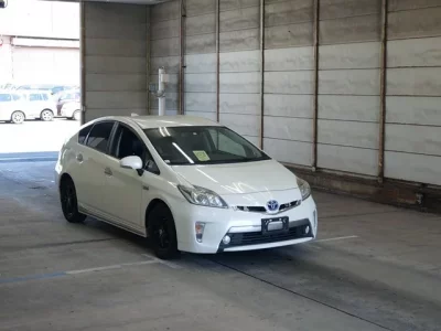 Toyota PRIUS PHV