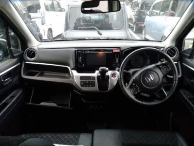 Honda N WGN