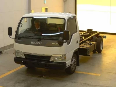 Isuzu ELF