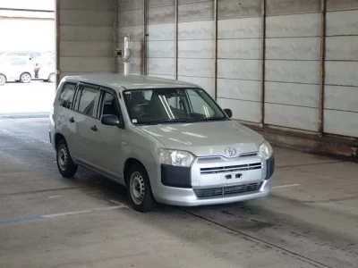 Toyota SUCCEED
