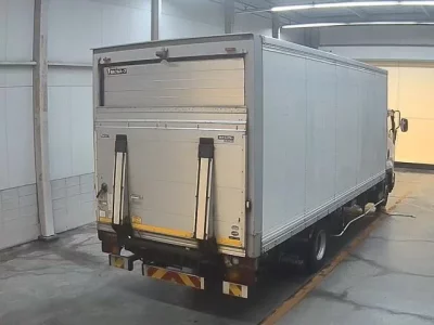 Isuzu FORWARD