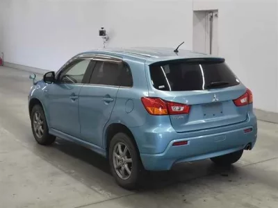 Mitsubishi RVR