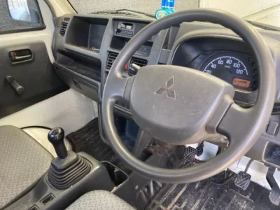 Mitsubishi MINICAB TRUCK