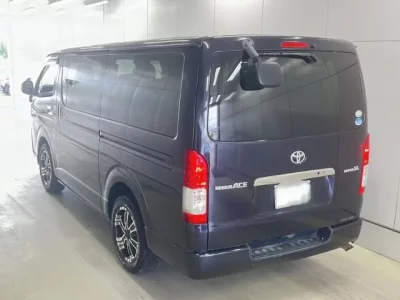 Toyota REGIUS ACE VAN