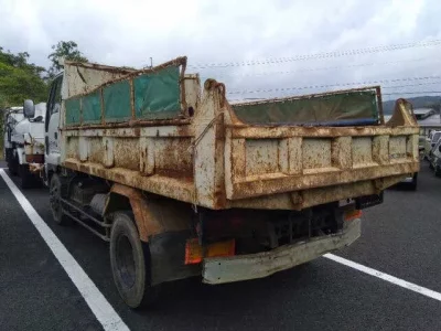 Isuzu FORWARD