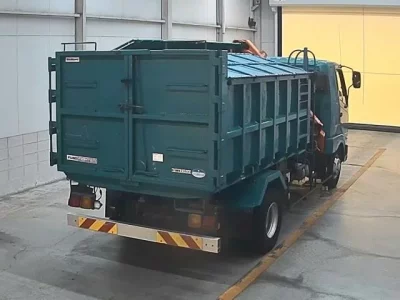 Mitsubishi FUSO FIGHTER