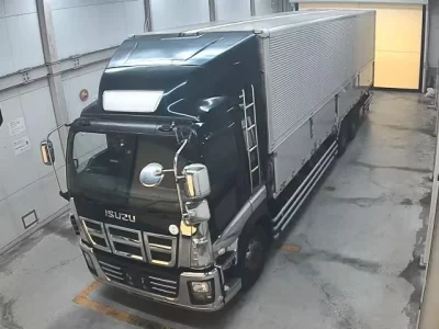 Isuzu TRUCK