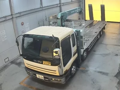 Isuzu TRUCK