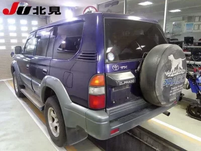 Toyota LAND CRUISER PRADO