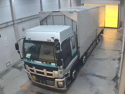 Isuzu TRUCK