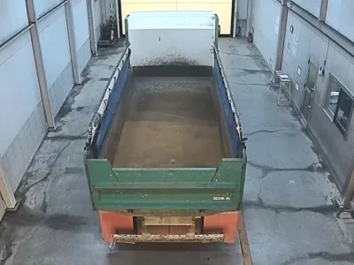 Isuzu TRUCK