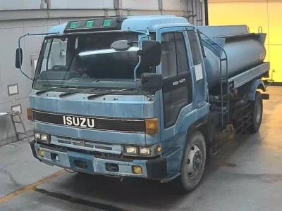 Isuzu TRUCK
