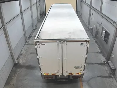 Isuzu TRUCK