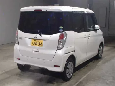 Mitsubishi EK SPACE