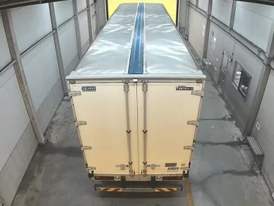 Isuzu TRUCK