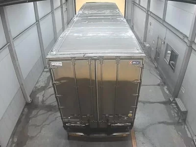 Isuzu TRUCK