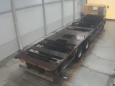 Isuzu TRUCK