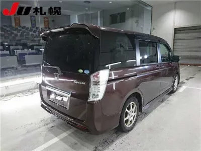 Honda STEP WAGON