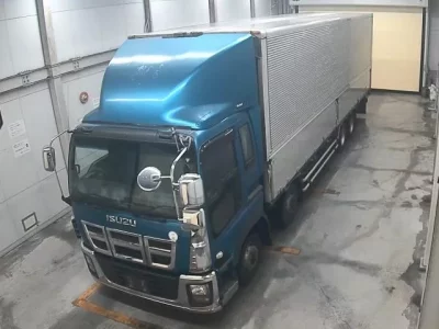 Isuzu TRUCK
