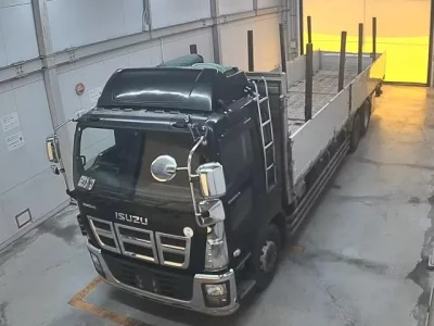 Isuzu TRUCK