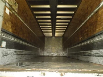 Isuzu TRUCK