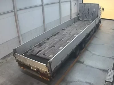 Isuzu TRUCK