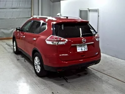 Nissan X-TRAIL
