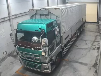 Mitsubishi FUSO FIGHTER