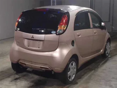Mitsubishi I