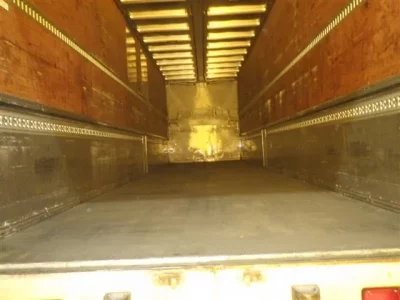 Isuzu TRUCK